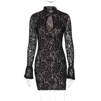 Robe Courte Femme Printemps en Dentelle Patchwork Évidée à Manches Longues Évasées Coupe Moulante pour Soirée et Club