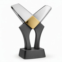 Trophée métallique en forme d'anneau avec impression UV, cubes creux argentés et intérieur doré, logo personnalisé, récompense pour cadeaux promotionnels en salon professionnel