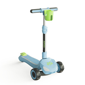 Trottinette Électrique Enfant à Trois Roues, Corps Ouvert et Relevable, Vitesse Max 30km/h, Charge Utile 100kg, Idéale pour Enfants de 3 à 8 Ans - Nouveauté Flash en Promotion ! - Product Image 2