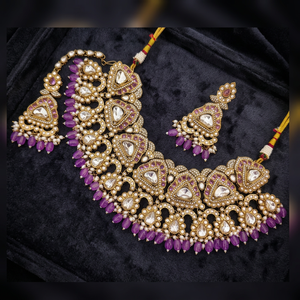 Conjunto de Collar Choker Kundan Chapado en Oro Antiguo Tradicional Indio con Cuentas de Piedras Preciosas Color Lavanda Púrpura, Conjunto de Joyería Nupcial con Pendientes - Product Image 2
