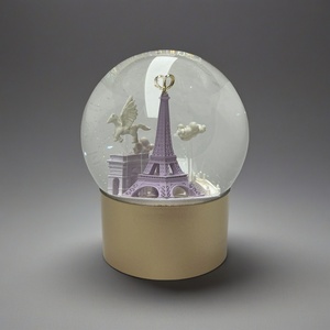 <span class=keywords><strong>Eiffel</strong></span> tháp nhựa Quả cầu tuyết với Pegasus và những đám mây bên trong - Product Image 3