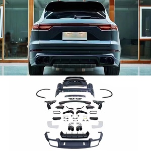 ชุดแต่งกันชนหลังรุ่นปี 2018 สำหรับ Cayenne ปี 2011-2017 พร้อมช่องสำหรับไฟตัดหมอก - Product Image 1