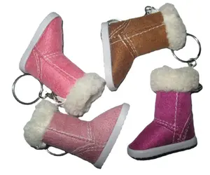 M226 Wholesale fashionable cute Christmas snow boots key chain pendant small shoes pendant