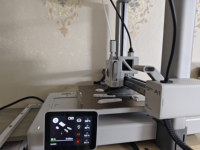 Impresora 3D FDM Bambu Lab A1 de Alta Velocidad, Conexión USB Automática, Garantía de 1 Año, Material de Impresión PLA, Volumen de Construcción de 256x256x256 mm