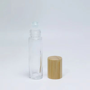 Botella de Vidrio Esmerilado para Aceites Esenciales de 5ml y 10ml, con Tapa Redonda de Bambú y Sellado Roll-on para Cremas, Agua, Perfumes, Sérums y Cuidado de la Piel - Product Image 4