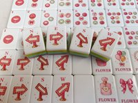 Nouveau jeu de Mahjong américain rose rêveur 2026, ensemble complet de 160 pions en acrylique de haute qualité, moderne et portable, idéal pour les cadeaux de fête