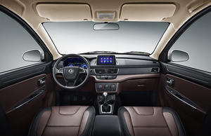 เครื่องยนต์เบนซิน MPV 1499 CC ความจุ330 4สูบขนาด85 KW ระบบส่ง5MT 7ที่นั่ง - Product Image 5