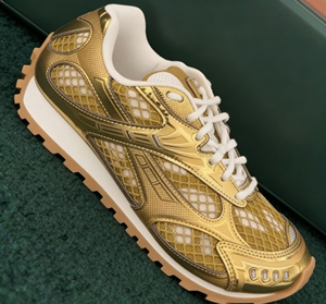 2026 Baskets Premium Unisexe à tige basse Gold Orbit pour Femme et Homme, à lacets, décontractées, pour la marche, couleur Or Métallisé, style Sport - Product Image 3