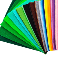 Tissu en feutre aiguilleté coloré de 2 mm pour la décoration de chambre à coucher ; Tissu non tissé en feutre aiguilleté en fibres synthétiques