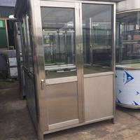 Mini cabine de conteneurs en acier personnalisée pour les centres commerciaux et les rues Processus de soudage automatique innovant Design contemporain