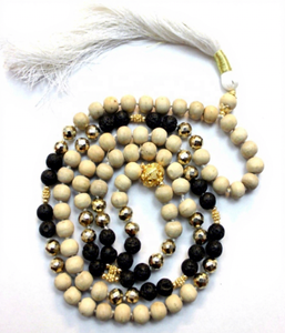 Collier de 108 perles Mala en Tulsi, Pyrite facettée et pierre de lave, noué à la main, avec pompon en soie, pour la méditation et le yoga - Product Image 5