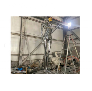 <span class=keywords><strong>Statue</strong></span> de femme sexy en métal poli miroir d'extérieur Sculpture de robot en acier inoxydable - Product Image 1