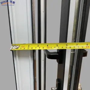 Fabricante de portas de PVC porta articulada vertical UPVC para porta de reforço de PVC