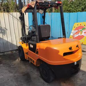 Second-hand Diesel Forklift Hangzhou H35 Chinese Brand 3.5Ton Retail Use Excellent Performance Hot Selling Low Price Used - Product Image 3