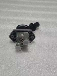 Vanne à main <span class=keywords><strong>de</strong></span> <span class=keywords><strong>frein</strong></span> pneumatique <span class=keywords><strong>de</strong></span> haute qualité 35ACC-00556 pour bus Higer - Product Image 5