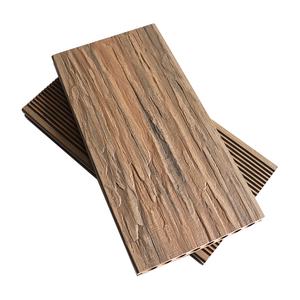 Planche de terrasse en <span class=keywords><strong>bois</strong></span> grainé 3D imperméable et antidérapante, <span class=keywords><strong>prix</strong></span> du revêtement de terrasse creux en WPC, revêtement de sol en <span class=keywords><strong>bois</strong></span> WPC pour l'extérieur - Product Image 4