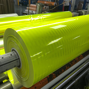 Vinilo Reflectante Fluorescente Amarillo Grado Diamante DG3 4083 para Señales de Seguridad Vial, Película Reflectante para Matrículas Personalizadas - Product Image 1