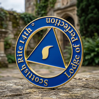 Badge métallique personnalisé du fabricant, en alliage de zinc émaillé, plaqué or creux, emblème logo souvenir 14e anniversaire
