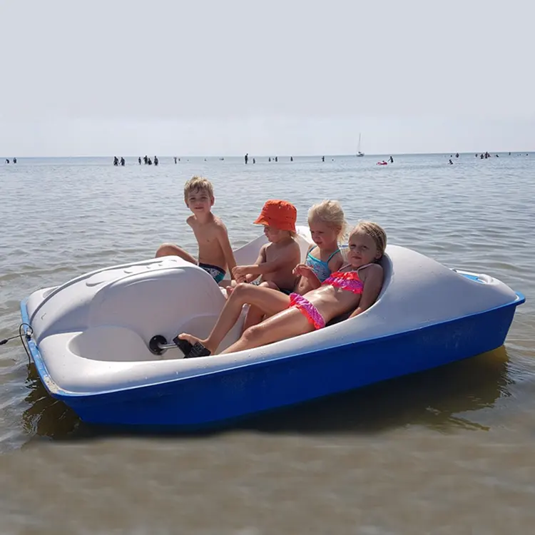 Nieuwe Plastic Speelgoed Waterpedaalboten Model Pedaalboot Kits Kids Catamaran Boot