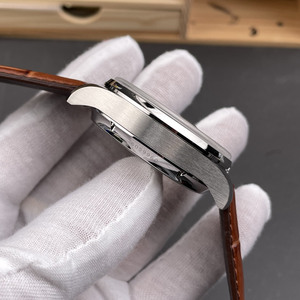 Montre mécanique de luxe pour homme, phase de lune, calendrier perpétuel, multifonctionnelle et complexe, vente en gros d'usine. - Product Image 5