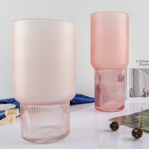 <span class=keywords><strong>Vaso</strong></span> Moderno Nordico <span class=keywords><strong>in</strong></span> Vetro Satinato con Colonna Inferiore Scanalata Trasparente per <span class=keywords><strong>Fiori</strong></span> Secchi, Decorazione per Scaffali del Soggiorno - Product Image 3
