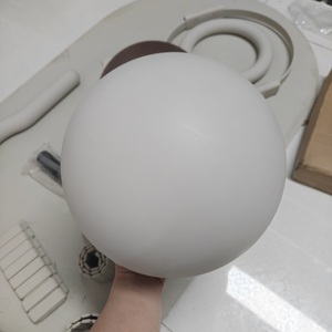 ลูกบอลโยคะขนาดเล็ก 8 นิ้ว (25 ซม.) แบบด้าน ทำจาก PVC น้ำหนัก 300 กรัม สำหรับพิลาทิสและโยคะ ขนาด 20 ซม.  รับสกรีนโลโก้  ผลิตจากพลาสติกนิ่ม  สำหรับฟิตเนสและยิมนาสติก  ป้องกันการแตก  สีเบจ - Product Image 3