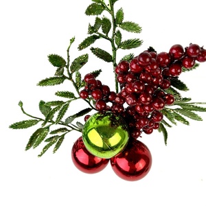 <span class=keywords><strong>Red</strong></span> Berry Nhân Tạo Giáng Sinh Chọn Với Quả Bóng Màu Đỏ Hoa Vòng Hoa 28Cm Nhà Máy Trực Tiếp Kỳ Nghỉ Mùa Đông Trang Trí Nội Thất - Product Image 2