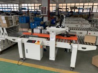 Machine d'étiquetage latéral automatique électrique DFXC4030CI pour la fermeture de cartons avec ruban adhésif pour les boissons, les vêtements, les produits chimiques et les textiles