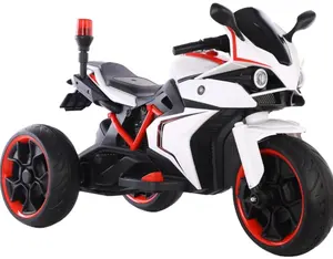 Vente en gros d'un fabricant avec fonction d'éducation préscolaire Voiture à trois roues, moto électrique pour enfants