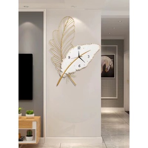 Đồng Hồ Treo Tường Kim Loại Màu Vàng Trắng Lông Vũ Trang Trí Bán Chạy Để Trang Trí Nhà Sản Xuất Trực Tiếp Đồng Hồ Treo Tường Con Công - Product Image 2