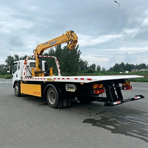 Multi-functional FAW 4x2 <b>Flatbed</b> Wrecker Crane Slidebed Tow <b>Truck</b> with 5 Ton Boom Crane for Accident Rescue - Product Image 4