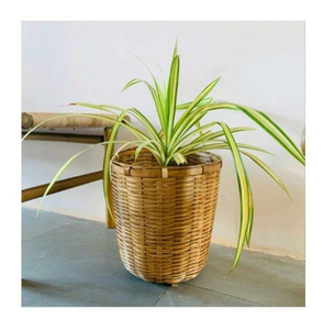 Corbeille à déchets artisanale en bambou avec un design tissé à la main de qualité supérieure pour salon, cuisine, bureau, suites d'hôtel et intérieur contemporain - Product Image 1