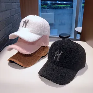 Black Bling Rhinestone Thicken Warm Lamb Wool Winter Hat Fashion Plush Teddy Velvet Fur Diamond Sports Baseball Cap