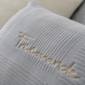 Moderno Simple Otoño Invierno Color sólido felpa bordado sofá cojines blanco <span class=keywords><strong>gris</strong></span> suave grueso antideslizante rayas sofá cubre - Product Image 4