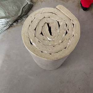 Rouleau isolant en <span class=keywords><strong>laine</strong></span> <span class=keywords><strong>de</strong></span> <span class=keywords><strong>roche</strong></span> <span class=keywords><strong>de</strong></span> basalte <span class=keywords><strong>de</strong></span> 50mm d'épaisseur résistant au feu pour résistance à la chaleur extérieure <span class=keywords><strong>laine</strong></span> <span class=keywords><strong>de</strong></span> <span class=keywords><strong>roche</strong></span> résistante au feu pour entrepôts - Product Image 5