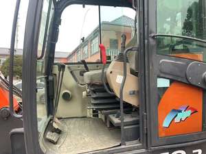 Excavadora hidráulica sobre orugas Doosan de 6 toneladas usada de buen rendimiento, motor diésel, motor PLC, bomba de alta eficiencia en venta - Product Image 6