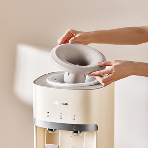 Distributeur d'eau de bureau Bear Ysj G05d2 avec réservoir inférieur, type chauffant simple, pour usage domestique ou professionnel - Product Image 2