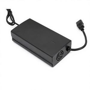 Cargador de Baterías para Montacargas Eléctricos, Proveedor de Cargadores Eléctricos B2B, Certificado CE C (4.2V 18650, Banco de Energía Portátil) - Product Image 3