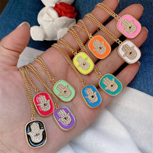 Collana di Alta Qualità Placcata in Oro 18K con Ciondolo Mano di Hamsa Smaltata e Occhi Colorati Contro il Malocchio, Gioiello Protettivo per Donne, Novità - Product Image 1