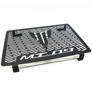 MT-09 MT09 <span class=keywords><strong>Moto</strong></span> modifié <span class=keywords><strong>réservoir</strong></span> d'eau réseau radiateur <span class=keywords><strong>de</strong></span> refroidissement à eau <span class=keywords><strong>protection</strong></span> - Product Image 3