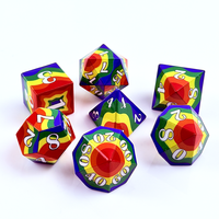 Set Dadu DND Resin Tepi Tajam Langsung dari Pabrik 7pcs Dadu Polihedral Cetak Logo Kustom Aksesoris RPG Meja