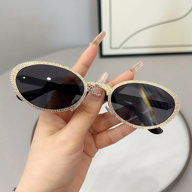 Sunglasses Female Summer Round Face Big Face New UV protection Advanced Sense Ins Plain Online Celebrity Sunglasses 9555