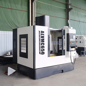 Vmc 650 cnc मिलिंग मशीन, fanuc 0i mf सिस्टम के साथ एक छोटा ऊर्ध्वाधर मशीनिंग केंद्र और bt40 स्पिंडल टेपर के लिए gk नियंत्रण - Product Image 3