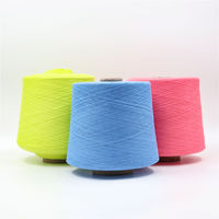 Fil de polyester filé 100 % en gros, teint, écologique, recyclé, filé à l'anneau 32S/2, haute résistance, pour tricot, couture et tissage