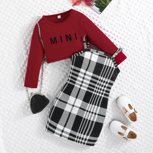 Top europeo e americano nuovo Design da ragazza con scritta a maniche lunghe Plaid abito Spaghetti in due pezzi alla moda Set Casual per bambini - Product Image 2