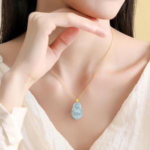 หยกเจไดต์ธรรมชาติสีน้ำเงิน หยกเทพเจ้าแห่งความมั่งคั่ง จี้ทองคำ 18K เครื่องประดับสำหรับผู้หญิง พร้อมใบรับรองการประเมินราคา D763 - Product Image 4
