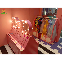 Château de princesse en bois, maison de jeu pour enfants, équipement de jeu d'intérieur pour jeux de rôle de fée, fournisseur de conception personnalisée