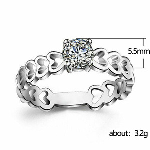 Anello a Forma di Cuore Traforato per Donne, Tono Argento, Accessorio Romantico per Uso Quotidiano - Product Image 5