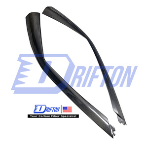 Cubierta de Pilar A de fibra de carbono para Nissan GTR R35 Kit de carrocería - Product Image 1