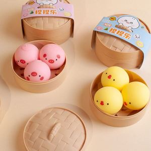 Juguete Sensorial Antiestrés de Dumpling Pequeño, Bola de Estrés de Dumpling, Bollo Relleno al Vapor para Apretar, Juguete de Descompresión Sensorial para Aliviar el Estrés - Product Image 6